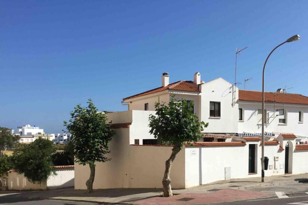 טריפה Loft Independiente A 150 Mtrs De La Playa Wifi Aire Acondicionado מראה חיצוני תמונה