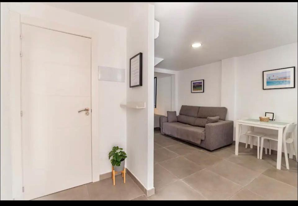 טריפה Loft Independiente A 150 Mtrs De La Playa Wifi Aire Acondicionado מראה חיצוני תמונה